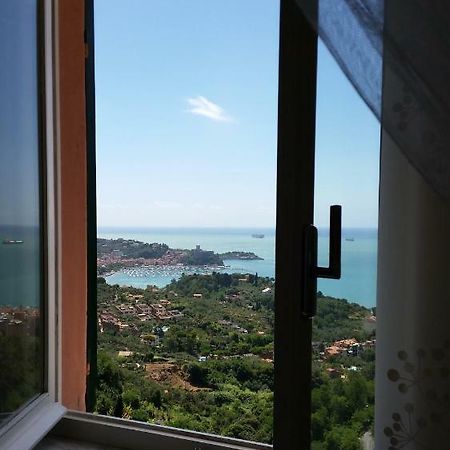Agave Di Lerici Villa Bagian luar foto