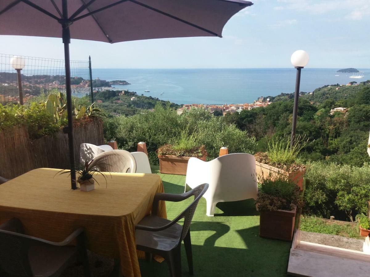 Agave Di Lerici Villa Bagian luar foto
